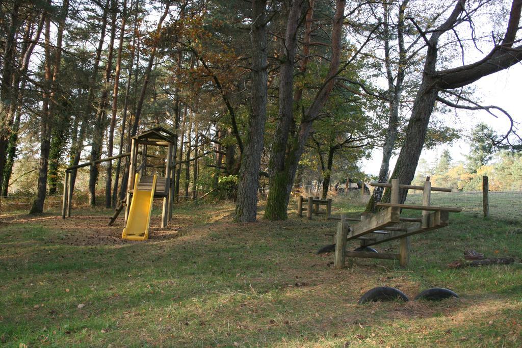 La Ptite Ferme De Caro Hotel Meyrignac-lʼÉglise Bagian luar foto