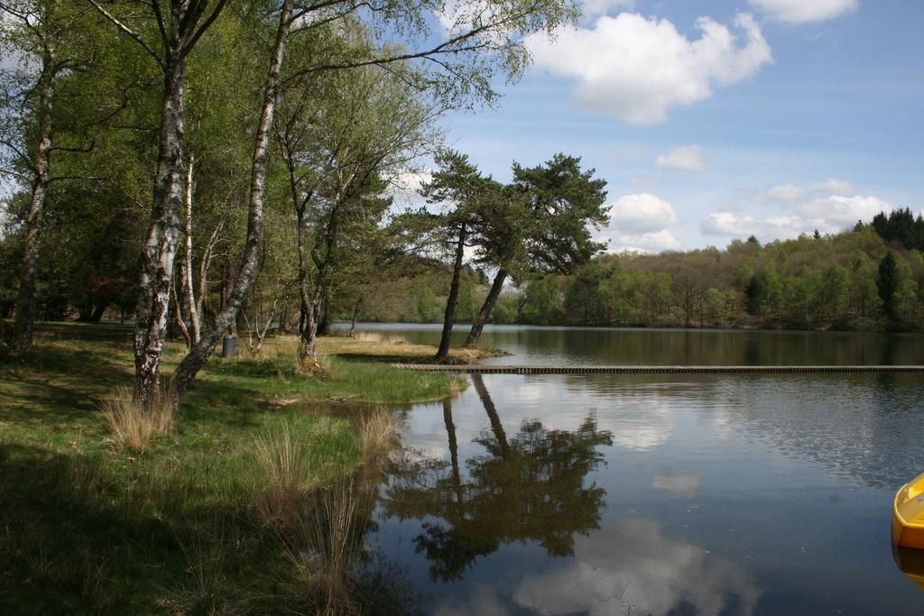 La Ptite Ferme De Caro Hotel Meyrignac-lʼÉglise Bagian luar foto